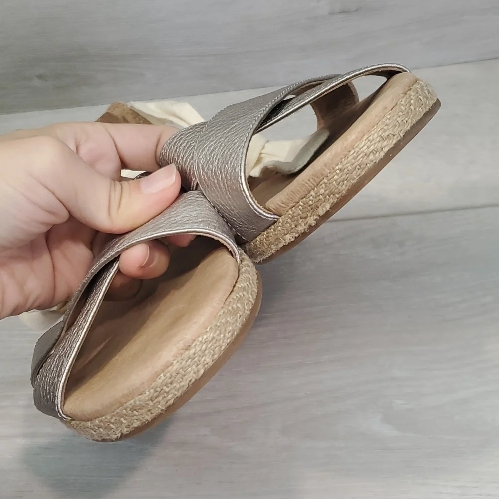 Ugg Australia Women Comfort Zip Back Strappy Ankle Flats Sandals shoes sz 9